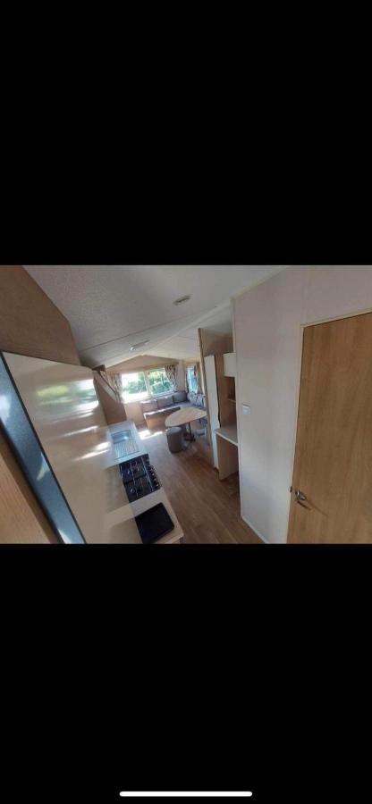 Fantasy Island King Fisher 8Berth 401 อินโกลด์เมลส์ ภายนอก รูปภาพ